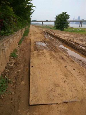 路基板